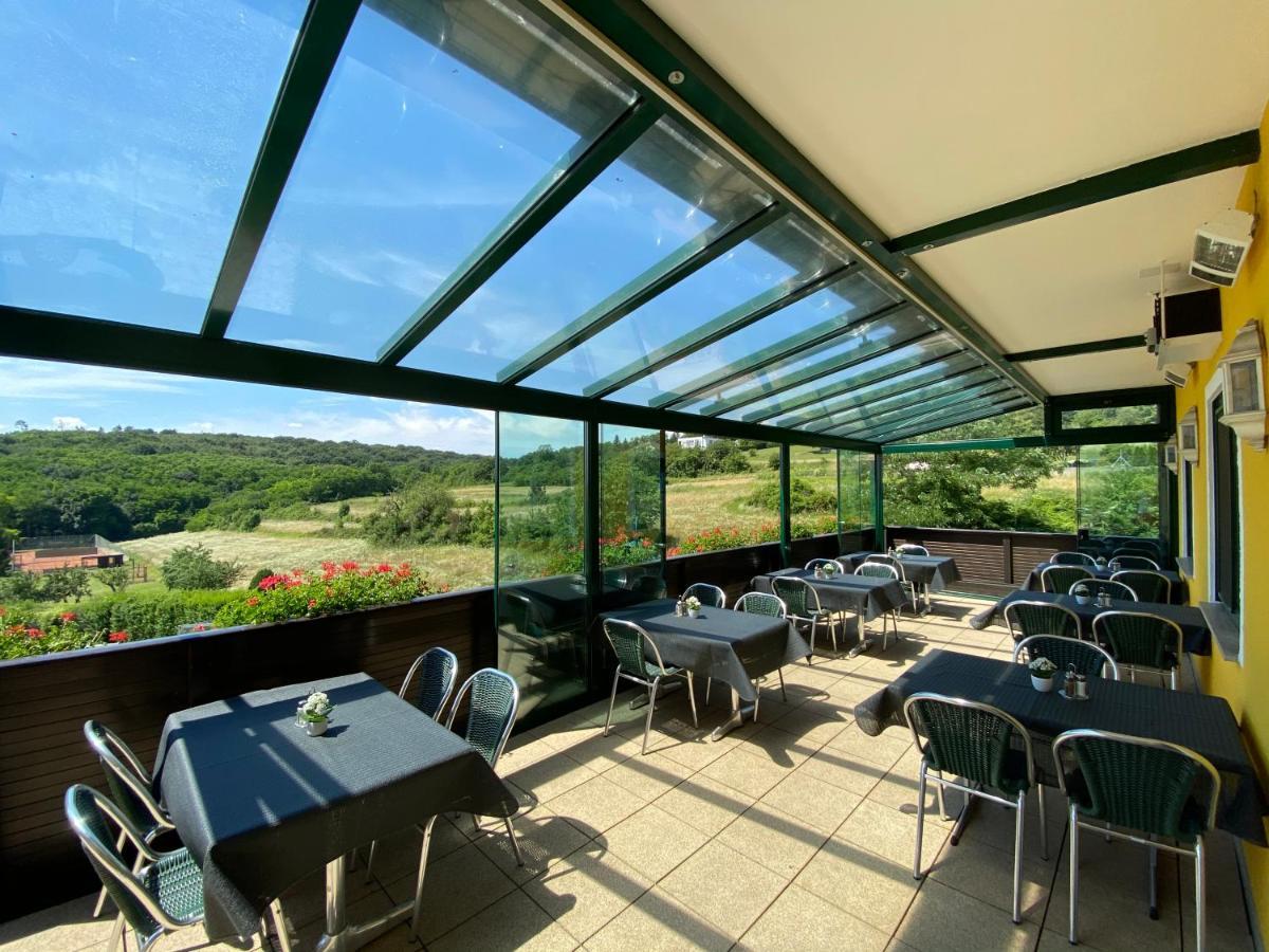 Manhartsbrunn Hotel Stich מראה חיצוני תמונה